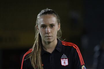 Partidazo en El Campín entre Santa Fe y América de Cali, por las semifinales del fútbol femenino.