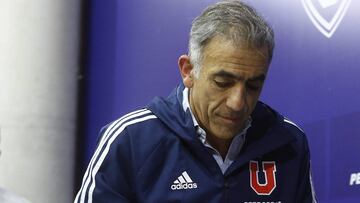 El ex gerente deportivo de Universidad de Chile habló sobre su etapa en el club cuando debió compartir con el argentino. "Cada vez que teníamos una crisis duraba muy poco", dijo.