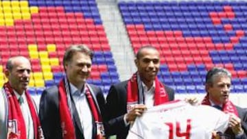 Henry, durante su presentación como jugador de los Red Bulls de Nueva York.