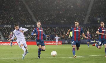 Disparo de Ferr¨¢n Torres.