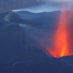 La Palma se eleva 10 centímetros en las últimas 24 horas: ¿qué significa?
