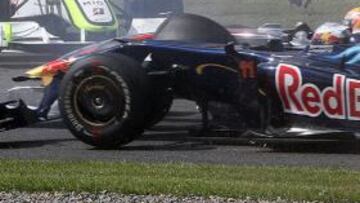 Alguersuari no será penalizado por su colisión con Hamilton