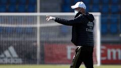 Zidane empeiza la segunda semana de entrenamiento con sus jugadores