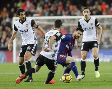 Valencia vs Barcelona on November 26, 2017