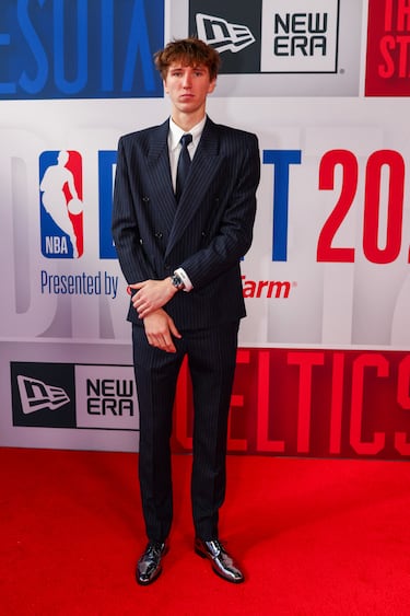 Elección 11 por Chicago Bulls.