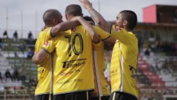 San Luis gana, golea y le mete presión a San Felipe