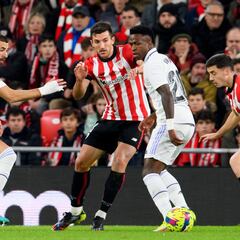 Vivian, entre algodones para ser titular ante el Real Madrid