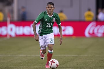 Aquino reportó a tiempo con la selección mexicana, por o que en el partido ante Gales hay grandes posibilidades de tenga minutos de inicio.