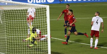 2-0. Carlos Soler marca el segundo gol.