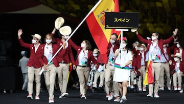 La delegación española, en la ceremonia inaugural de los Juegos de Tokio.