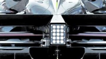 <b>LO QUE VEN SUS RIVALES. </b>Esta es la zona trasera del Brawn, cuya parte central es discutible.