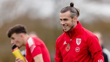 Bale, en el entrenamiento de Gales. 