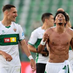 Escribá decidirá el futuro de Mojica