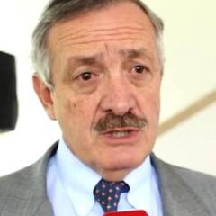 Camacho: "Uno tiene que oír a la gente, exigían un cambio”