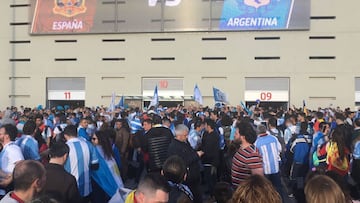 Argentina, recibida con un banderazo en el Wanda
