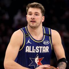 El debut de Doncic: un mate, un destello de triples... y palomitas