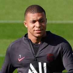 Mbappé no llega a tiempo