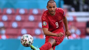 Denmark's forward Martin Braithwaite shoots the ball during the UEFA EURO 2020 Group B football match between Denmark and Belgium at the Parken Stadium in Copenhagen on June 17, 2021. (Photo by STUART FRANKLIN / POOL / AFP)
PUBLICADA 19/06/21 NA MA32 1COL