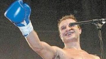 <b>EN SU HÁBITAT. </b>Javier Castillejo en el ring de La Cubierta de Leganés.