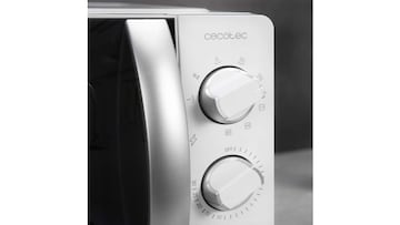 Microondas de Cecotec con grill y dise?o compacto que puedes encontrar en Amazon o en su p¨¢gina web.