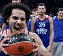 Larkin seguirá en Turquía un año más si la NBA no lo impide