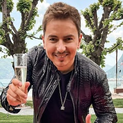 Lorenzo se despacha a gusto con los hermanos Márquez