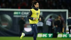 Atlético Madrid offer €10m for PSG striker Cavani