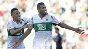 Jonathas, delantero del Elche.