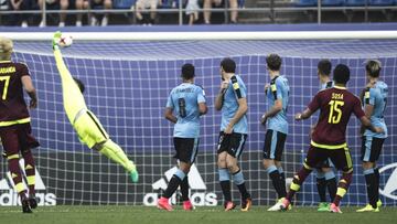 ¡El notable golazo de tiro libre de Sosa para Venezuela Sub 20!