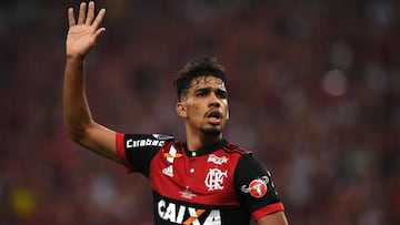 El centrocampista brasile&ntilde;o del Flamengo, Lucas Paquet&aacute;, durante un partido.