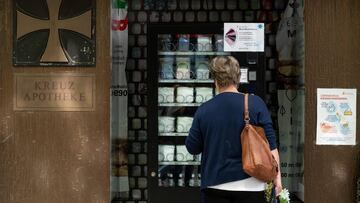 Vending: una m&aacute;quina expendedora de mascarillas en Viena 