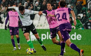 Aprobados y suspensos del Racing contra el Tenerife: solo sobresalieron las ganas