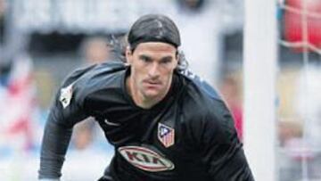 <b>PARAPENALTIS. </b>Leo Franco le detuvo dos penaltis al Betis. Hoy tendrá enfrente a Tamudo.