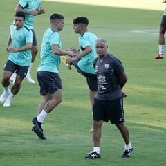 El desparpajo del Atlético B amenaza a un Málaga en tensión