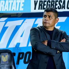 “Chima” Ruiz, emocionado por debut triunfal en el banquillo de Tigres