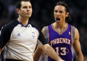 Steve Nash con los Phoenix Suns en 2011.