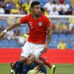 Paulo Díaz eligió al jugador más importante de la historia de Chile