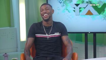 Emerson y los dardos cómicos del vestuario del Betis: "El más tonto, más viejo que mi padre..."