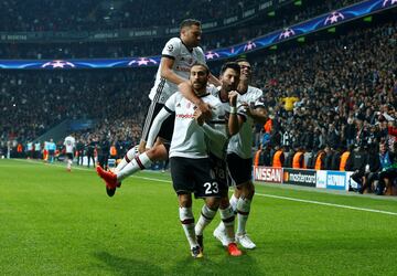 5,36 tiros por gol anotado.