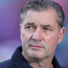 El descubridor de Sancho y Haaland renueva en el Dortmund