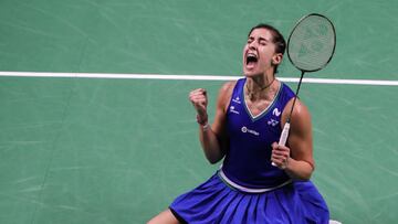 Carolina Marín celebra su quinto europeo consecutivo en Kiev.
