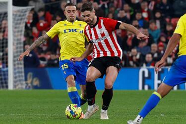 Roger Mart¨ª, ilusionado y con ganas de ayudar al C¨¢diz en la permanencia