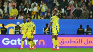 Jhon Durán anotó su primer gol en Arabia Saudí que rompió el cero en el partido entre Al Nassr y Al Fayha.