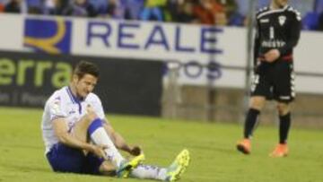 Rubén, en el suelo tras lesionarse.