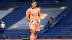 Leonardo Díaz firmó su primer contrato profesional