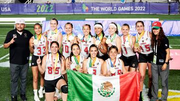 The World GLa quarterback Diana Flores guio a la selección mexicana de flag football a obtener la medalla de oro en los World Games de 2022 y ahora será parte del staff de entrenadores de la Conferencia Americana en los Pro Bowl Games de la NFL.ames 2022