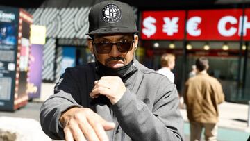 NEW YORK, NEW YORK - APRIL 12: Kenny Rock officially signs for upcoming Celebrity Boxing Match on April 12, 2022 in New York City. Kenny Rock is brother to comedian Chris Rock. (Photo by John Lamparski/Getty Images)