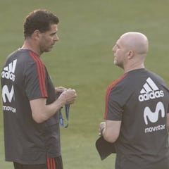 El segundo de Hierro: "Lo de Iniesta es una decisión técnica"