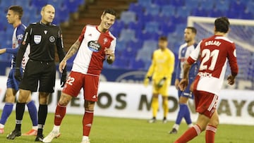 Santi Mina celebra el gol anotado ante el Ebro.