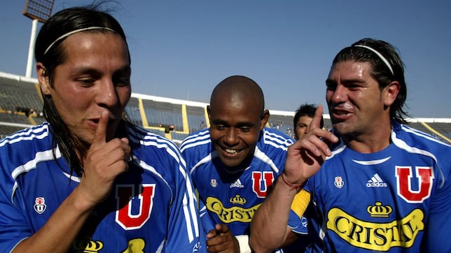 “Dijeron que la barra de la U me amenazó para no llegar a Colo Colo... Iba saliendo de mi casa y se cayó todo”